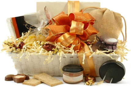 A Glance At Food Hampers Cheese